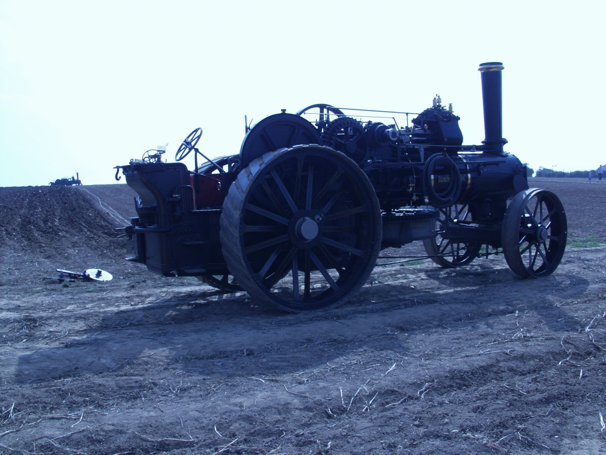 20 & 21-7-03 043.jpg