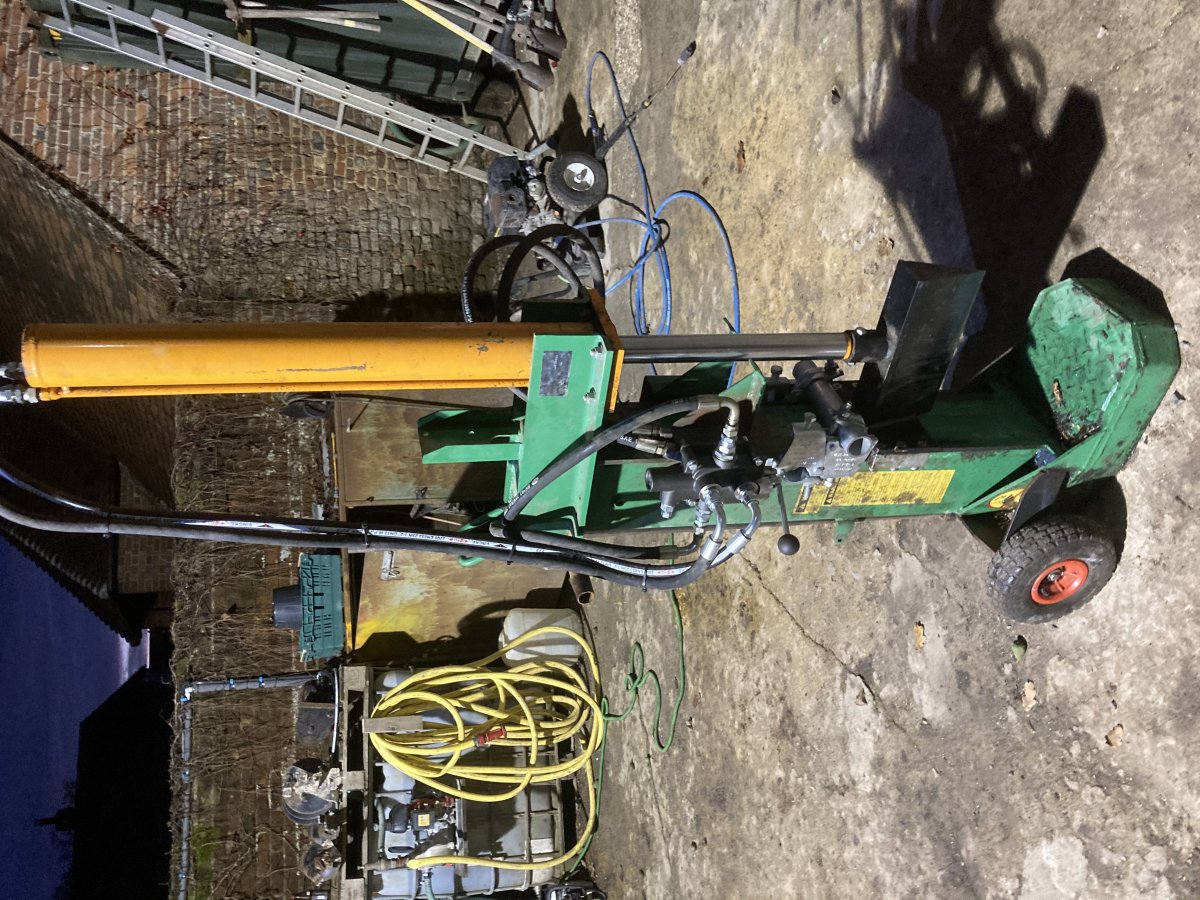 2020-11-26 16.42.39.jpg