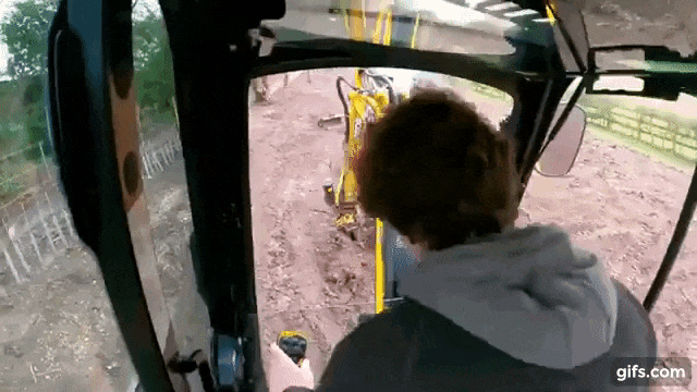 76800924-C830-4766-AFCE-7021F3AC0F46.gif