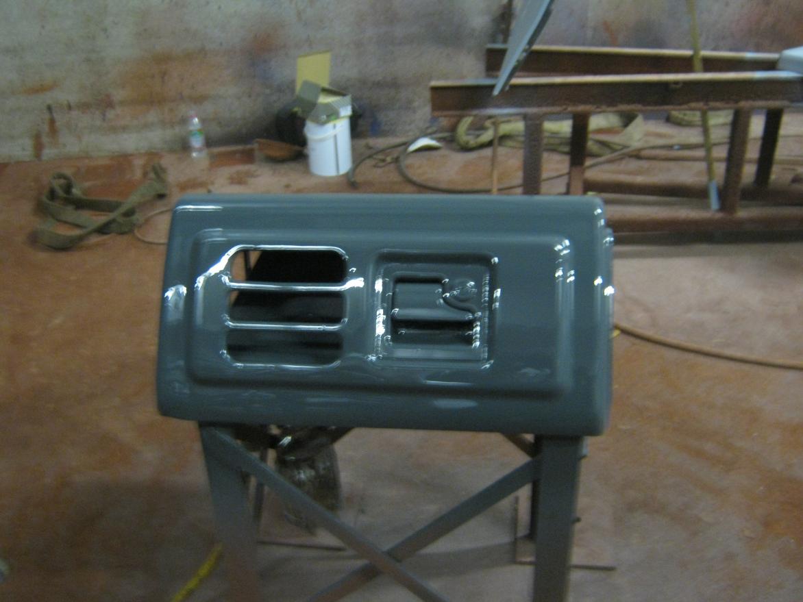bat box2.jpg