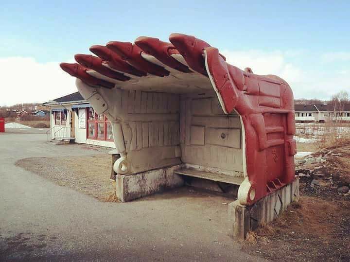 bus shelter _n.jpg
