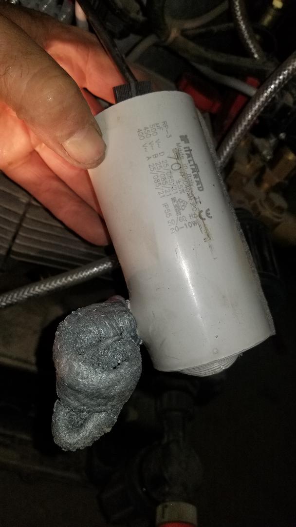 capacitor.jpg