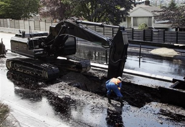 crude oil 2.jpg