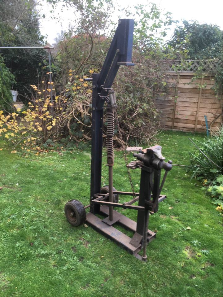 drop hammer 2.jpg