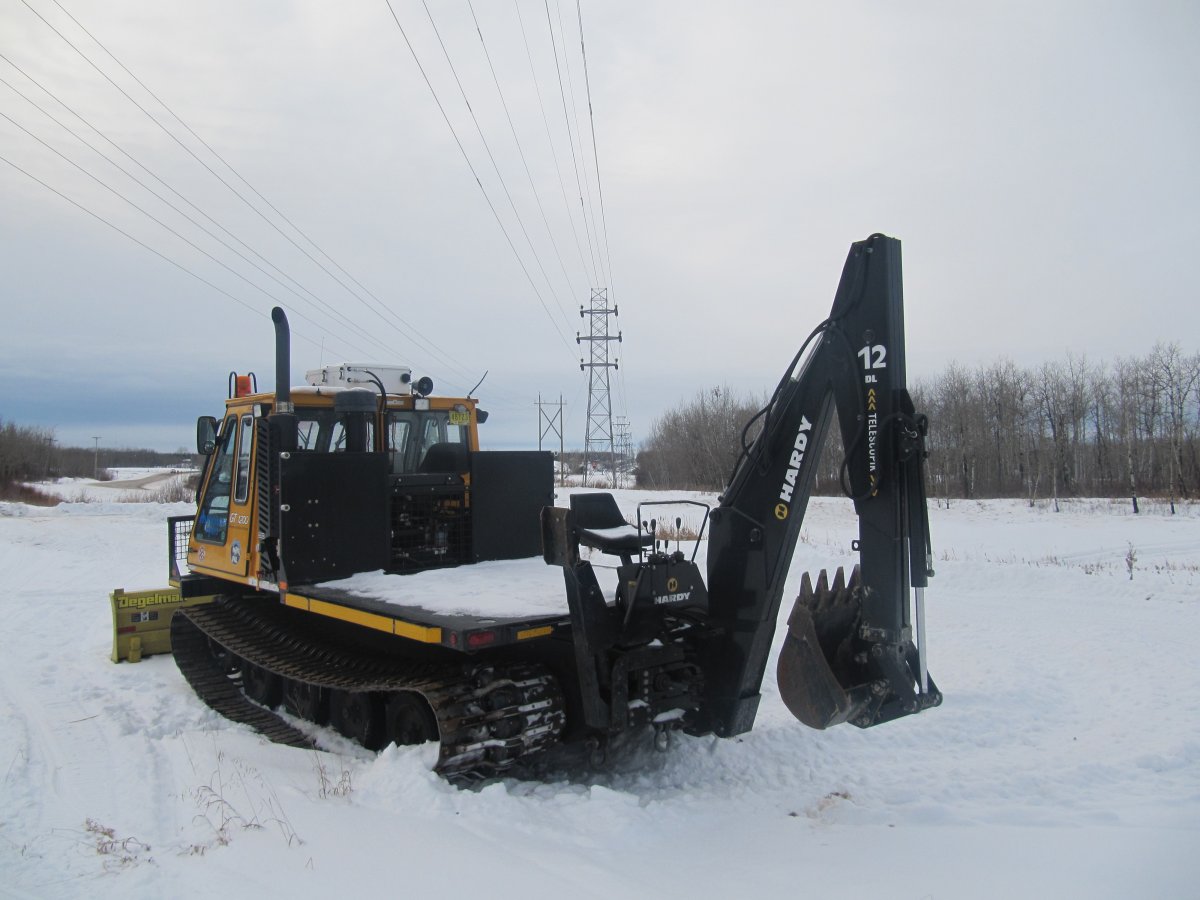 hydro backhoe1 (5).JPG
