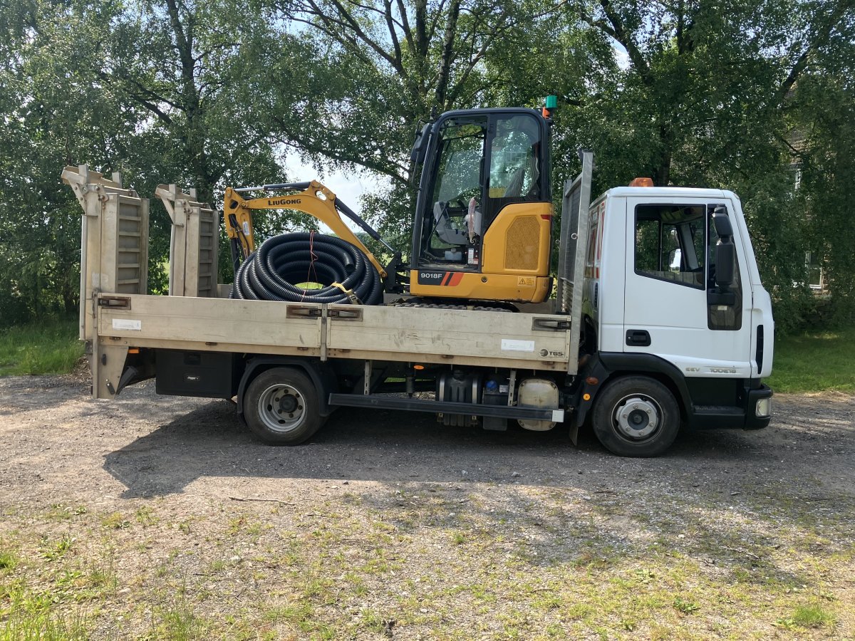 Iveco beavertail | Plant Talk - Plant Machinery & Construction ...