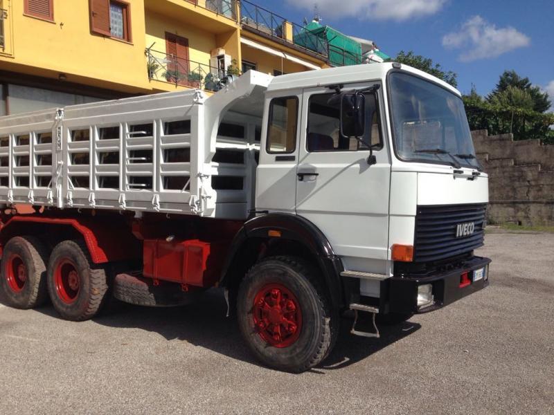 iveco 330.jpg