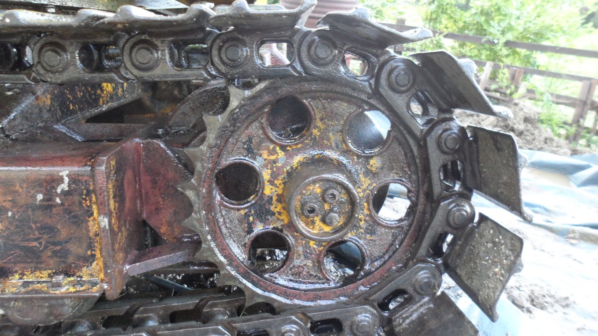 Rear drive sprocket.JPG
