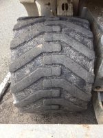 duck tyres .jpg