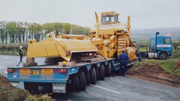 Caterpillar D9L Bulldozer at Beatland Cross Wotter 1980's.jpg