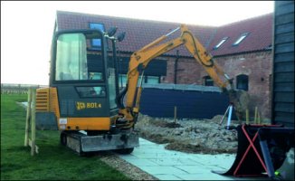 JCB 14323.jpg