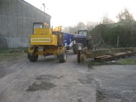 Stan's spreader loader (4).jpg Stan's spreader loader (4).jpg