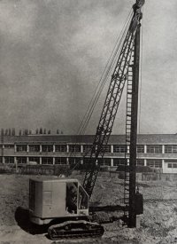 Tracked BK 50.jpg