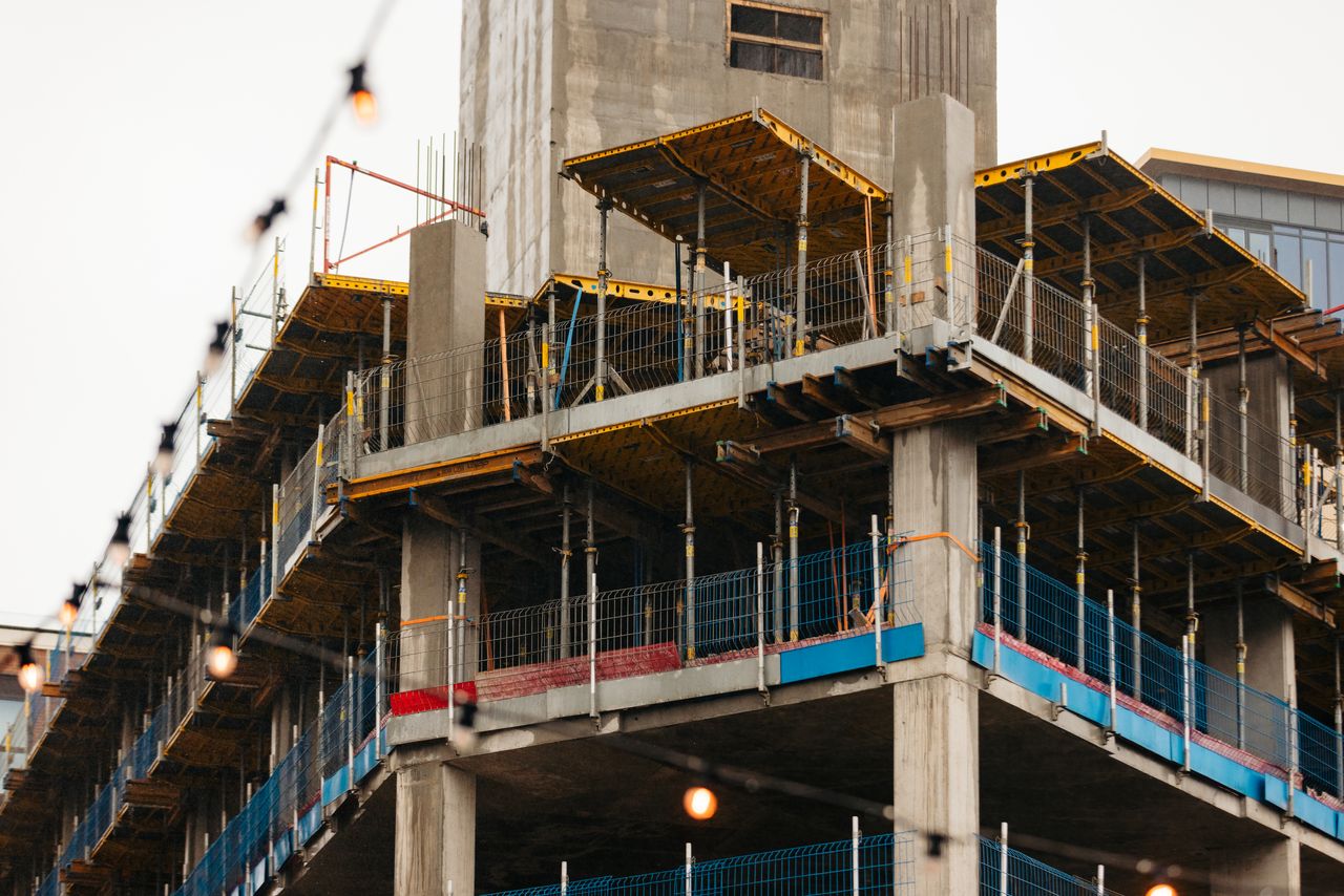 www.theconstructionindex.co.uk